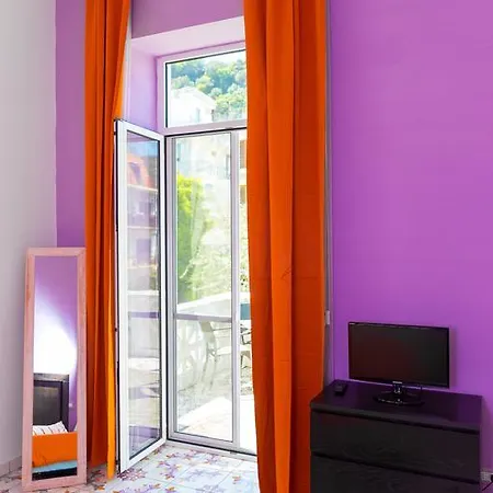 Artis Domus Relais & Penzion Sorrento