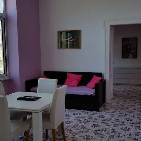 Penzion Artis Domus Relais & Sorrento