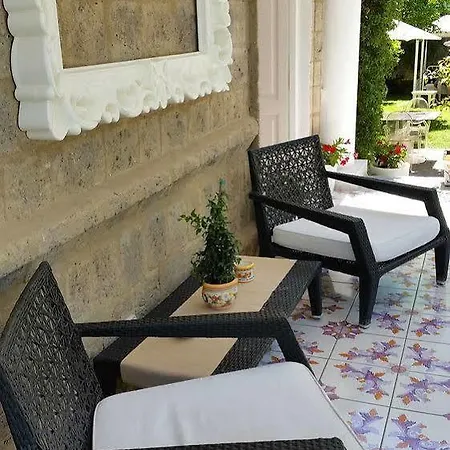Penzion Artis Domus Relais & Sorrento