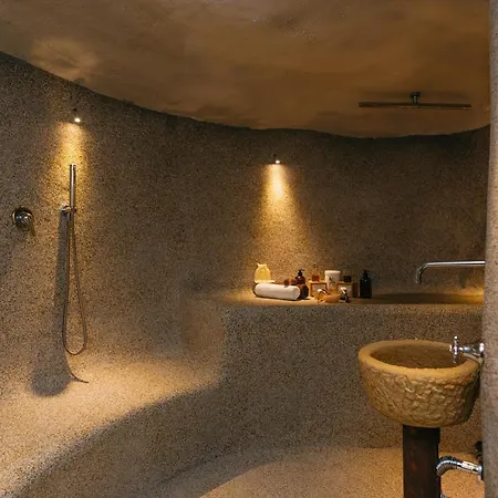 Pensión Artis Domus Relais & 4*