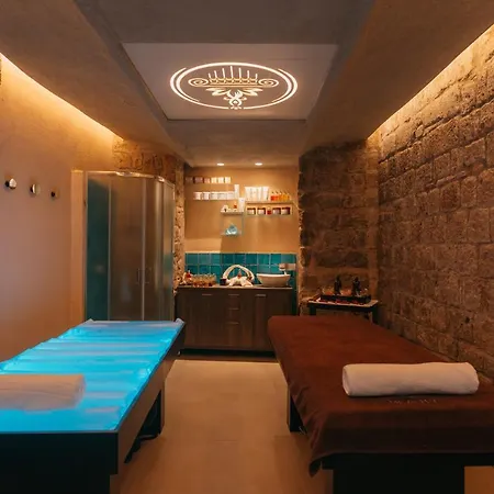 Artis Domus Relais & Vendégház 4*